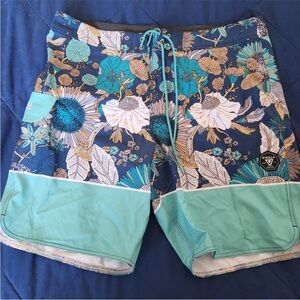 Vissla men’s 36 swim trunk